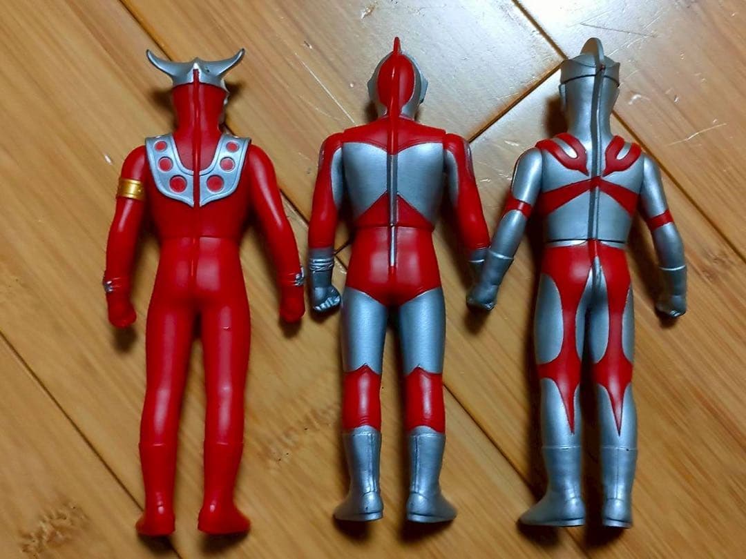 ウルトラマン500 ソフビ　ライブサイン付き