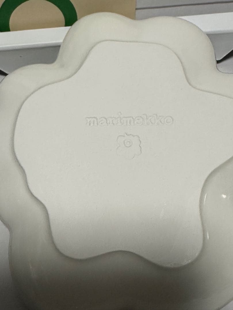 新品未使用マリメッコウニッコ60周年陶器皿2枚セット
