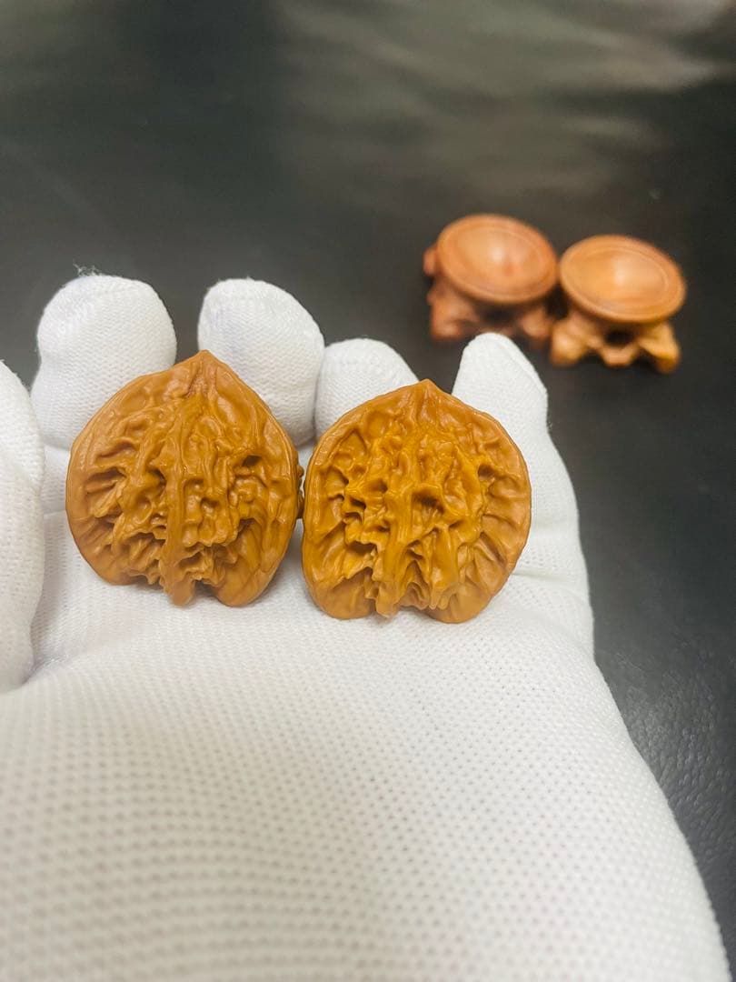 ❤️新入荷No.620 文玩核桃 盘山 三ムキ(ベンツマーク)文玩袋ブラシセット