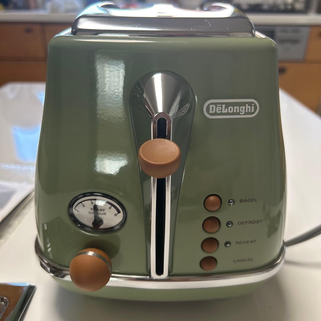 デロンギ　DeLonghi ポップアップトースター　グリーン
