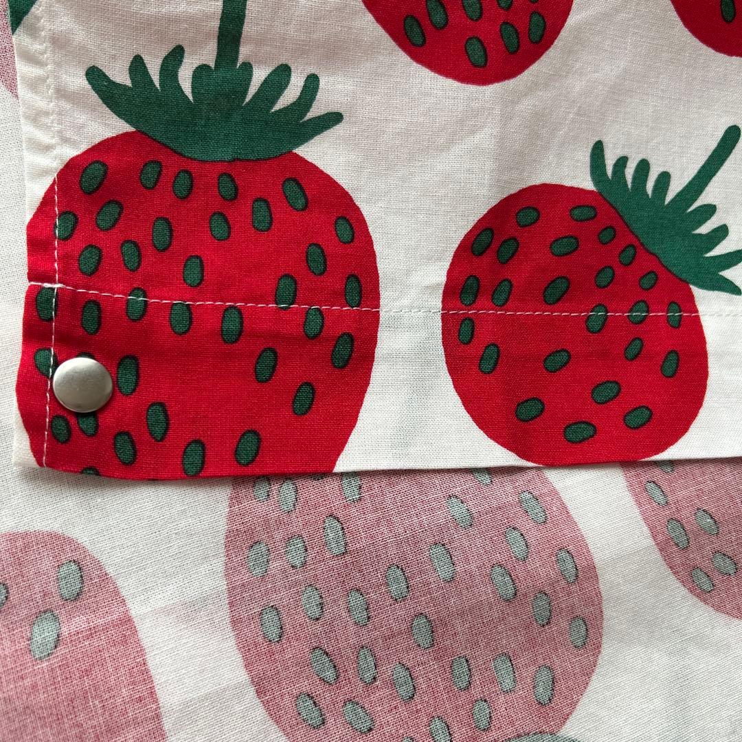 新品マリメッコ マンシッカ　エプロン　いちご　レッド