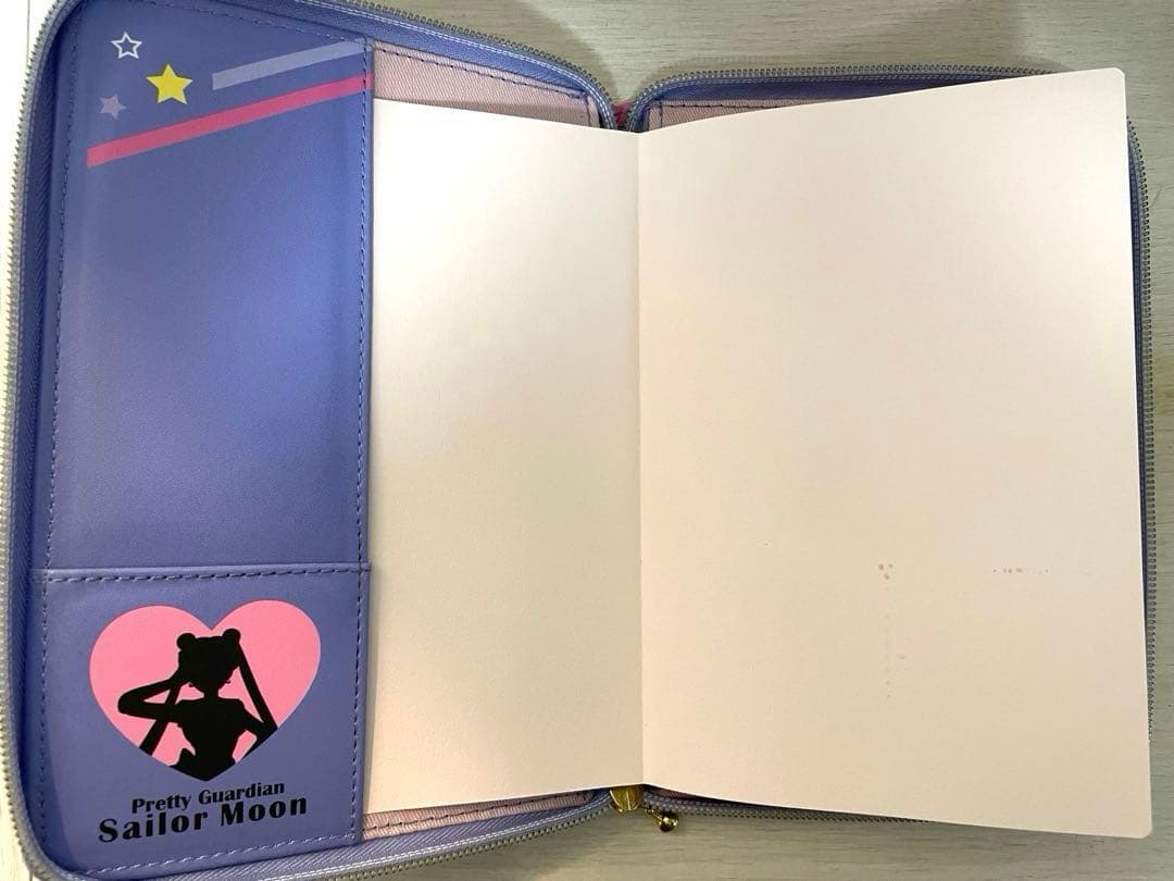 【セーラームーン】2017年メイクアップ手帳♡プレミアムバンダイ限定