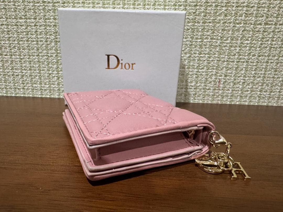 美品 Dior カナージュ レザー 二つ折り財布 ピンク
