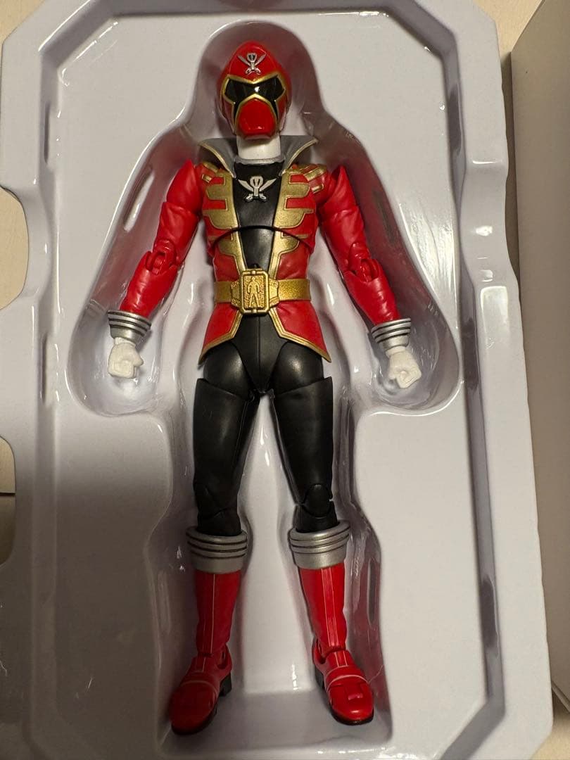 S.H.Figuartsフィギュアーツ真骨彫製法 ゴーカイジャー ゴーカイレッド