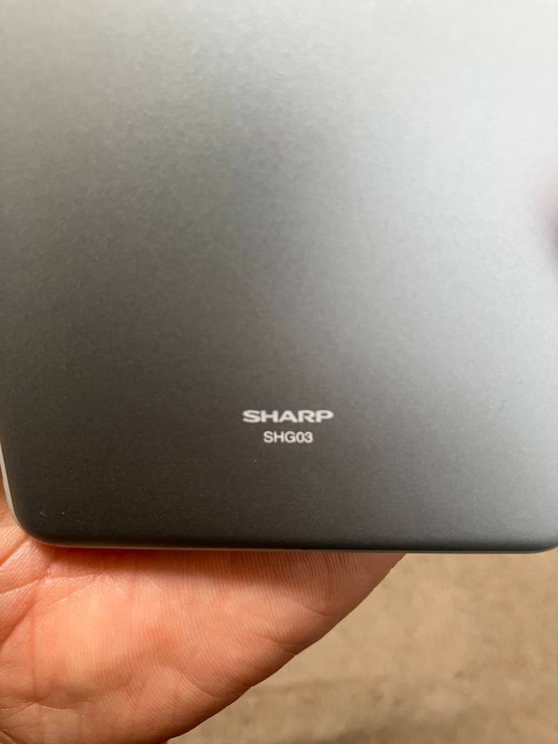 SHARP AQUOS sense5G SHG03 本体