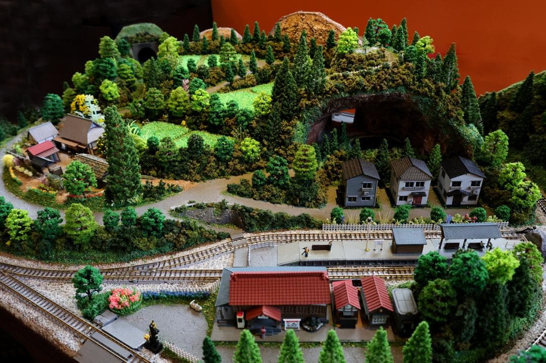 Nゲージ鉄道模型 田園風景 ジオラマ完成品　ポイント難あり
