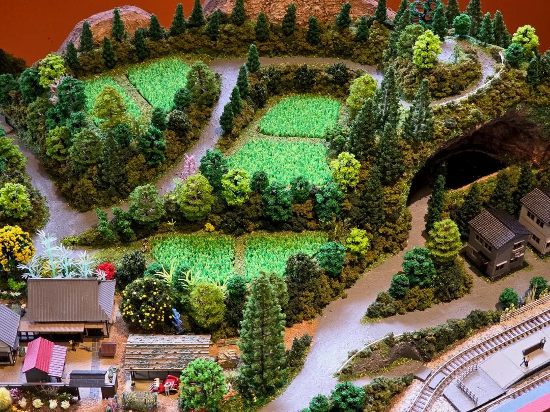 Nゲージ鉄道模型 田園風景 ジオラマ完成品　ポイント難あり