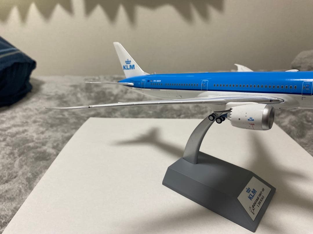 KLM Boeing 787-10 1:200 ダイキャストモデル
