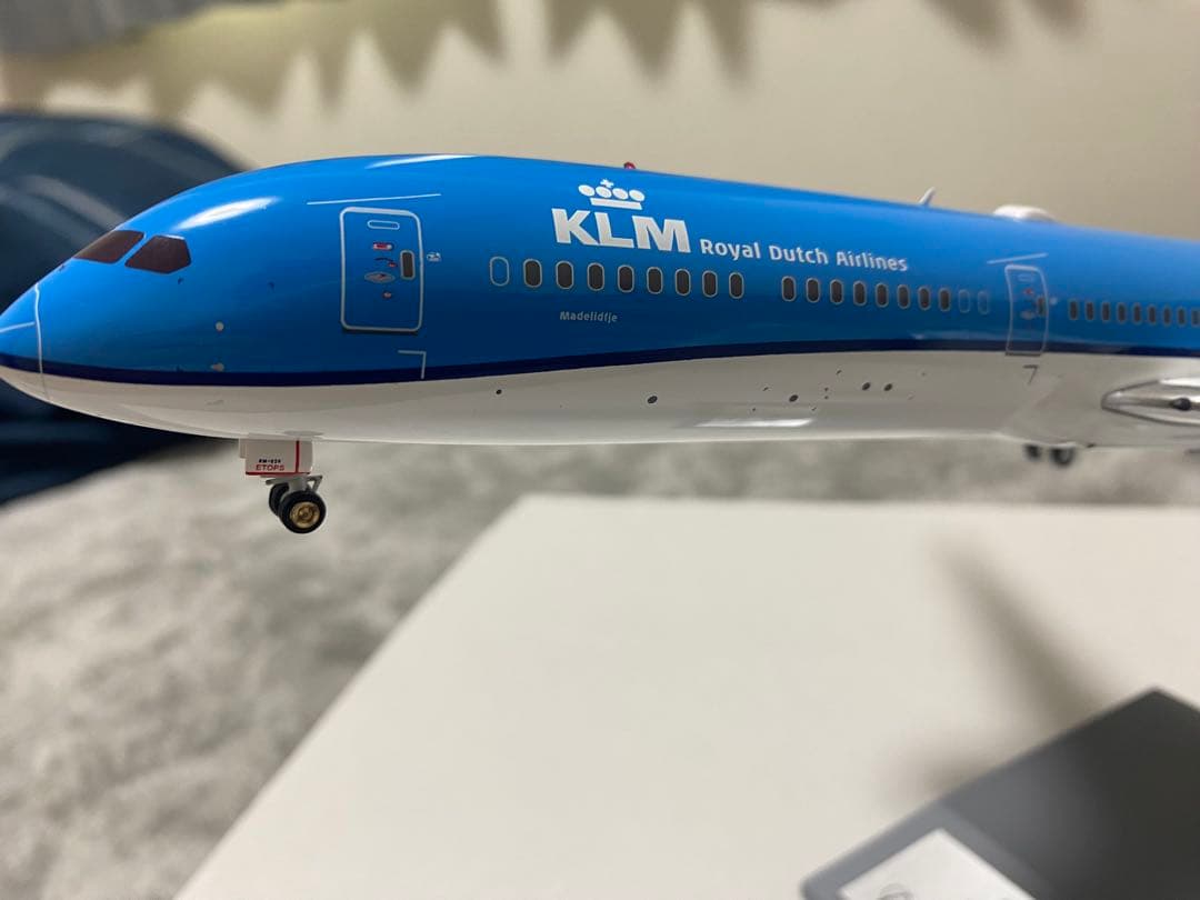 KLM Boeing 787-10 1:200 ダイキャストモデル