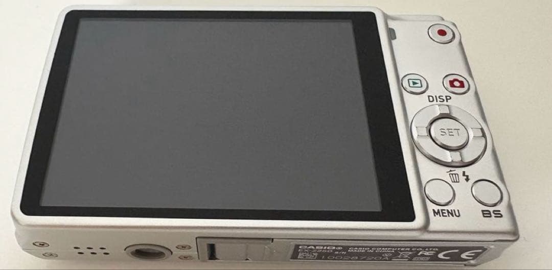 【動作確認済】CASIO EXILIM EX-Z250 シルバー メガピクセル
