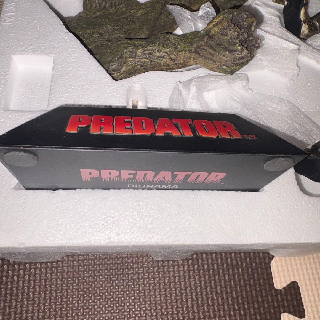 SIDESHOW サイドショウ プレデター PREDATOR ジオラマ