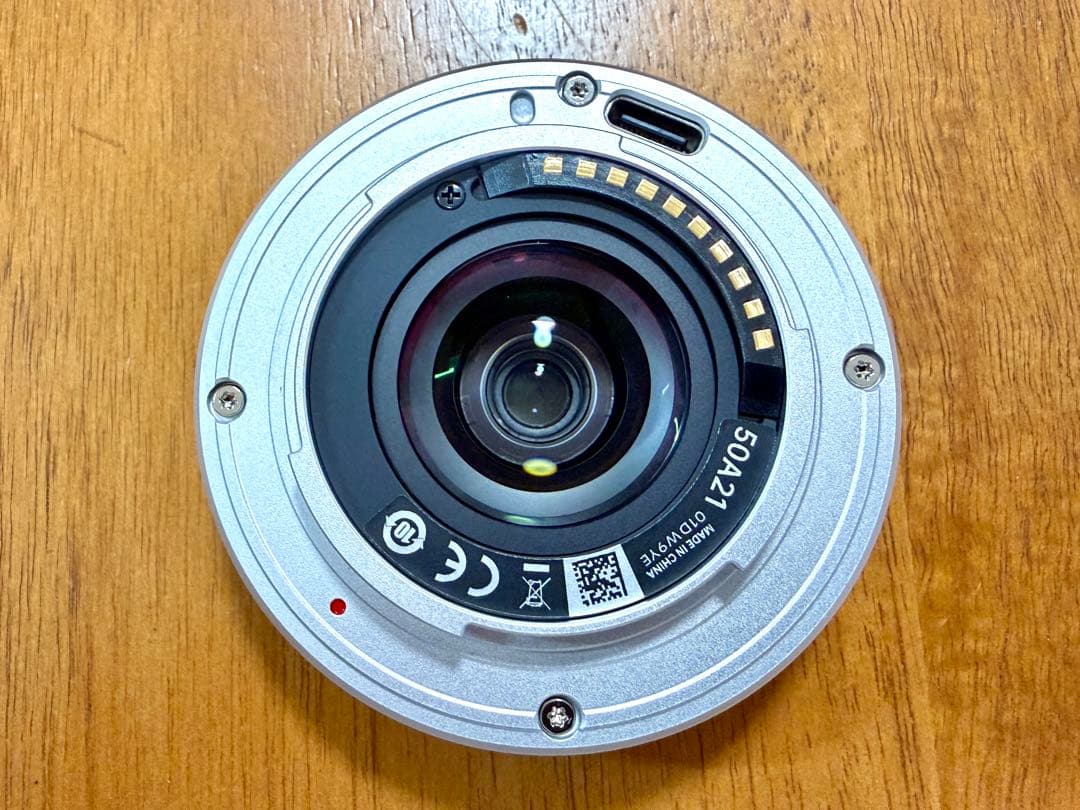 【美品】 Viltrox AF 28mm F4.5 レンズ / Xマウント用