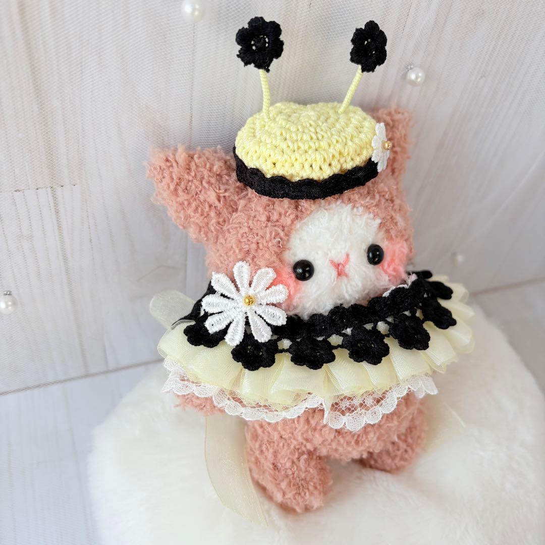 ハンドメイドぬいぐるみ　みつばち❤︎ねこちゃん❤︎