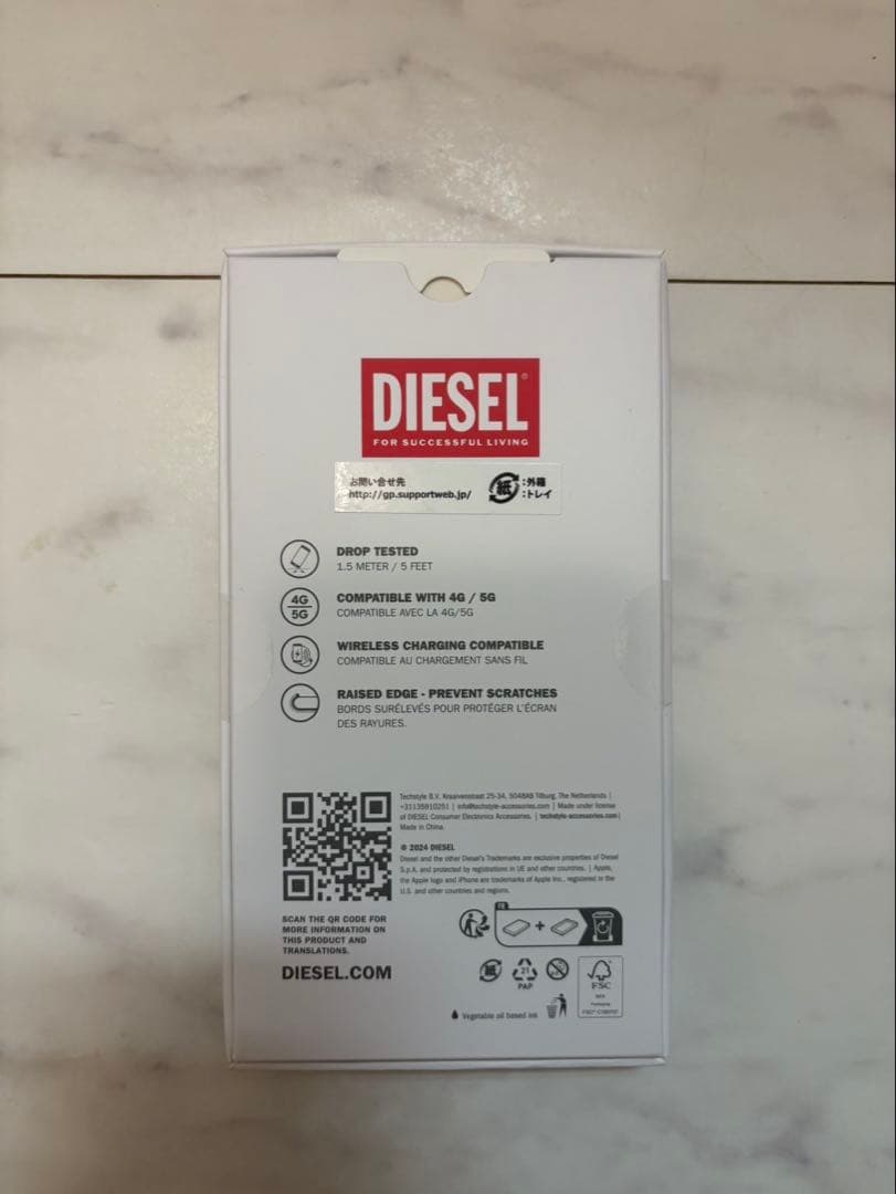 iPhoneアクセサリー DIESEL GRAPHIC SNAP CASE iPhone 16 Pro