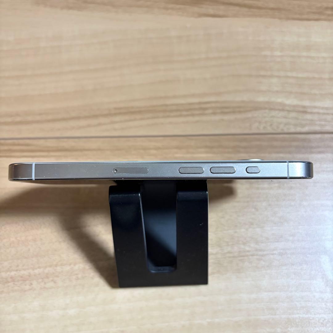 iPhone15 Pro 1TB ホワイトチタニウム
