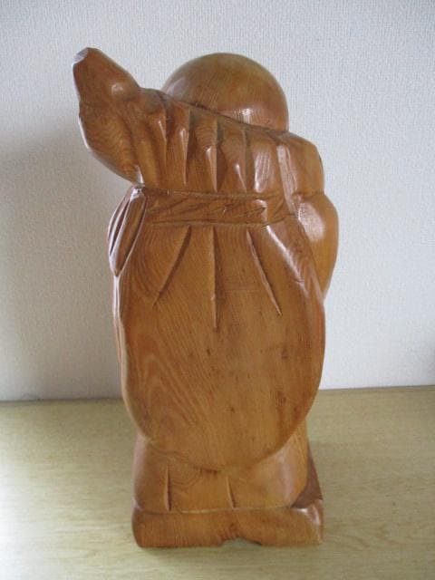 七福神　布袋様　大黒天様　木彫り　石？ 　4点