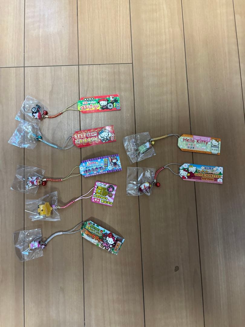 ご当地キティ　ストラップ　77個セット　バラ売り不可