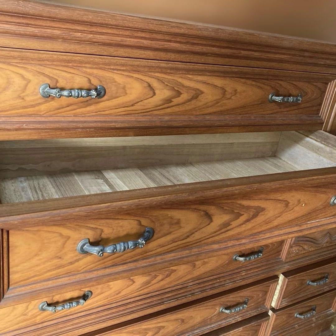 高級婚礼家具 木目調タンス 引き出し付き　　 婚礼家具の中の和ダンス