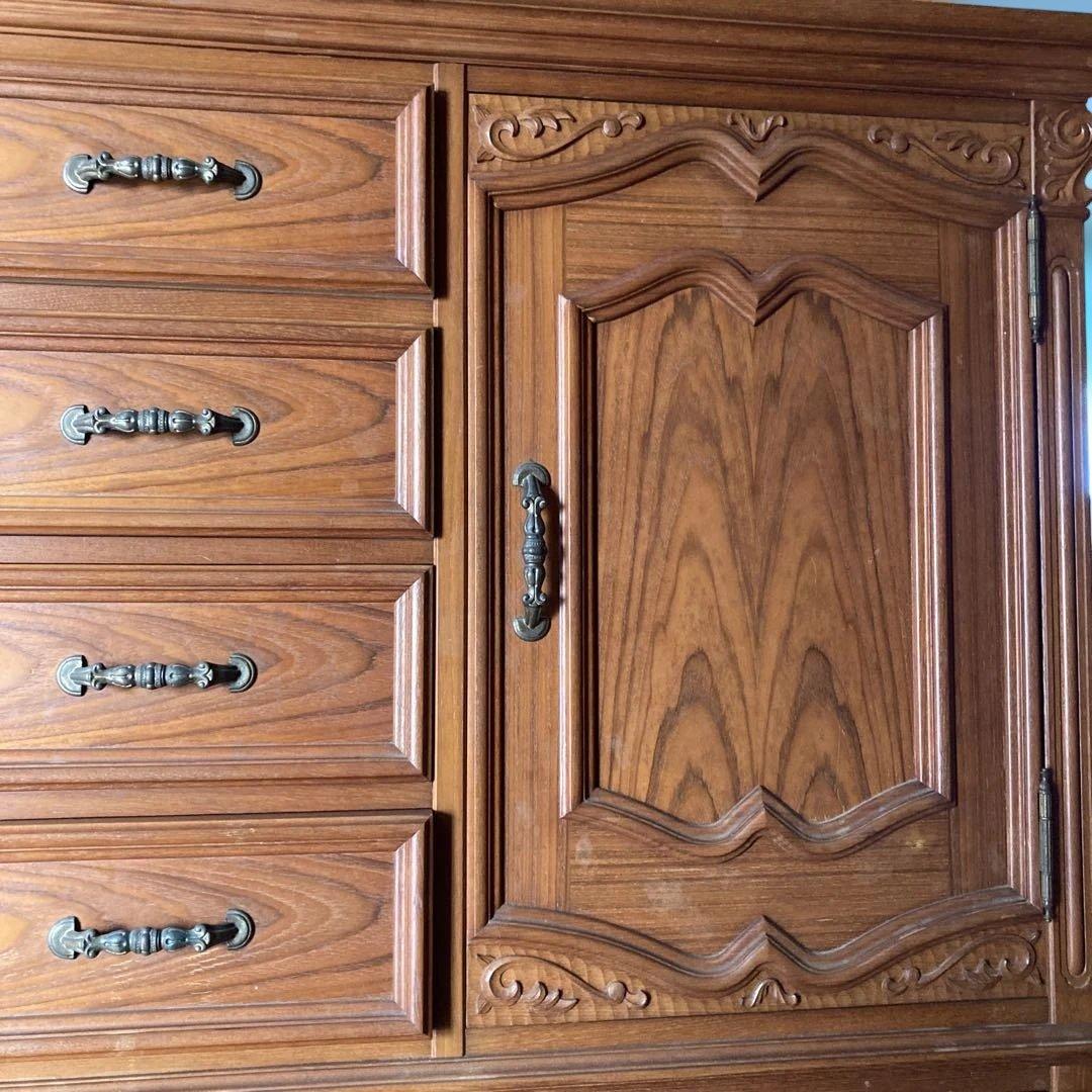 高級婚礼家具 木目調タンス 引き出し付き　　 婚礼家具の中の和ダンス