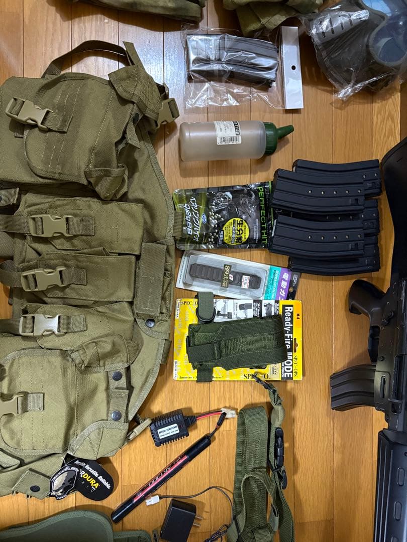 サバゲーセット 89式 電動ガン 東京マルイ 充電器バッテリー ゴーグル 迷彩服