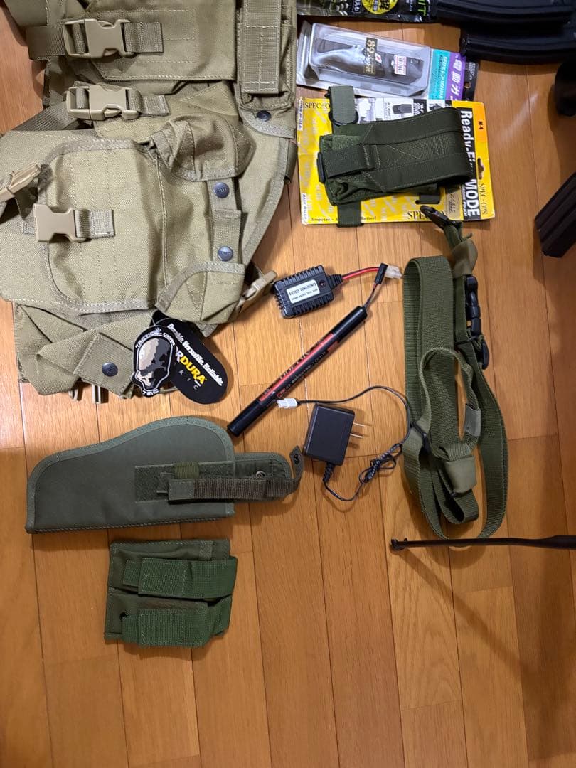 サバゲーセット 89式 電動ガン 東京マルイ 充電器バッテリー ゴーグル 迷彩服