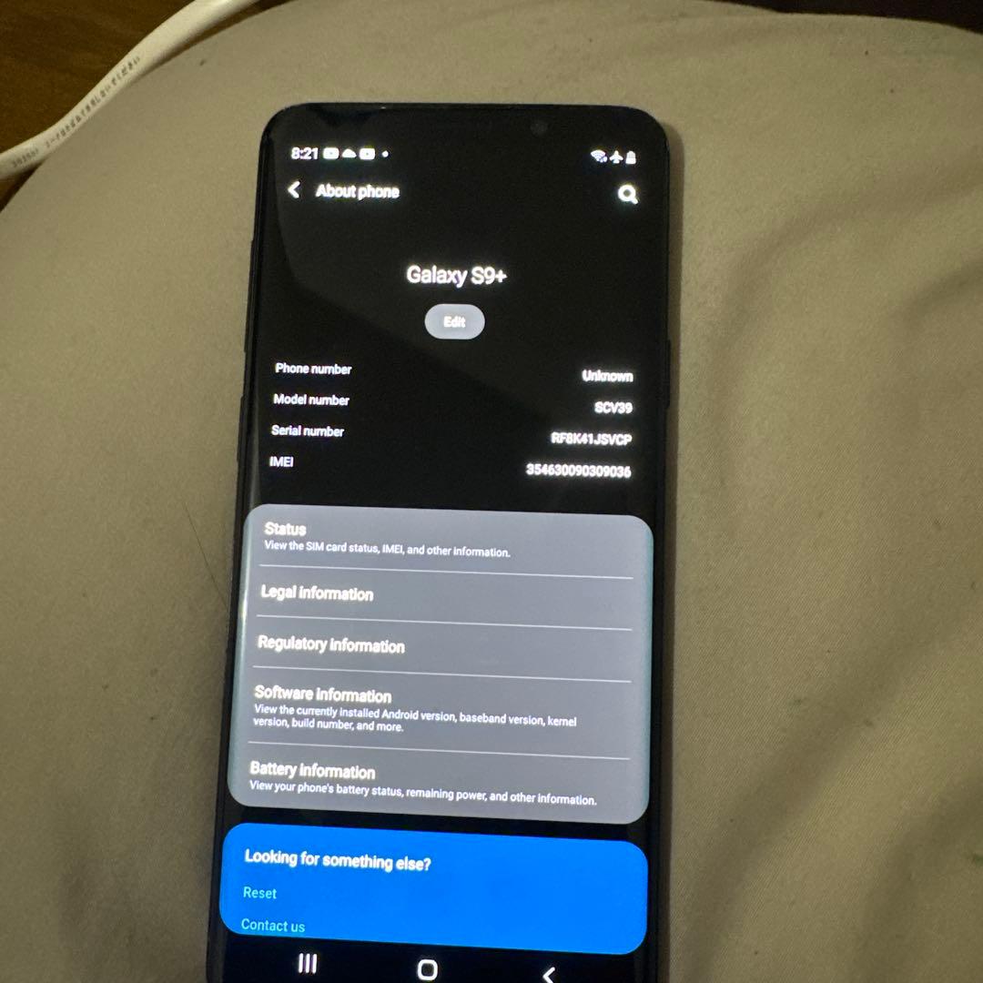 Samsung Galaxy S9 ブラック 本体 auのSIMカード