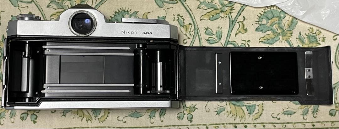 Nikon Nikomat フィルムカメラ