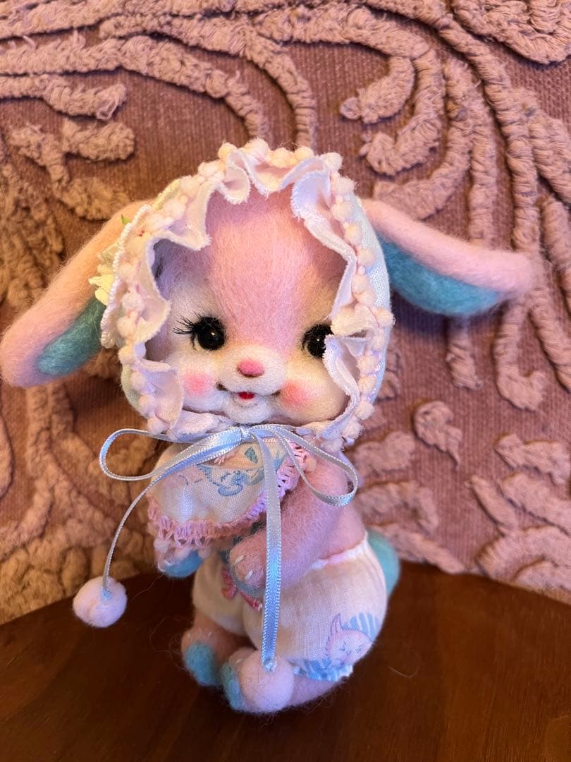 羊毛フェルト　作家　ぬいぐるみ