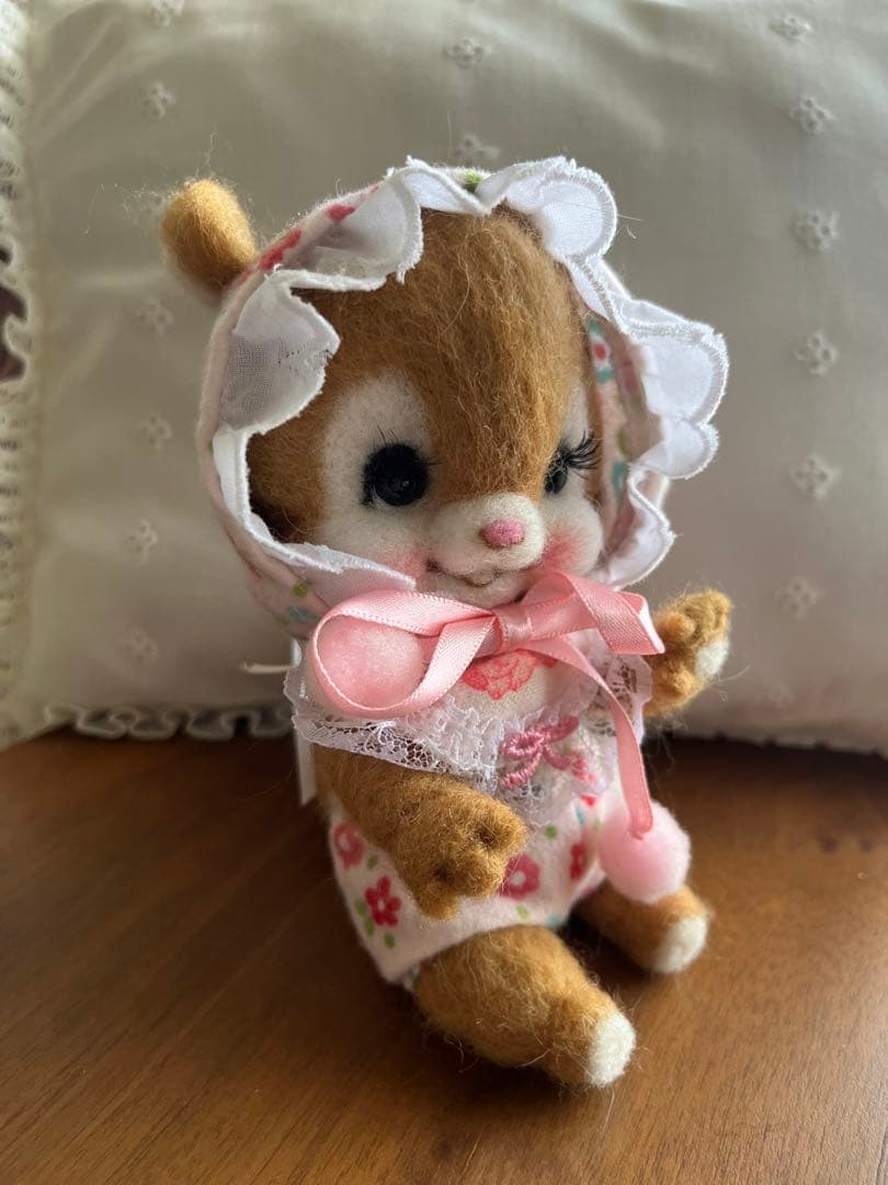 羊毛フェルト　作家　ぬいぐるみ