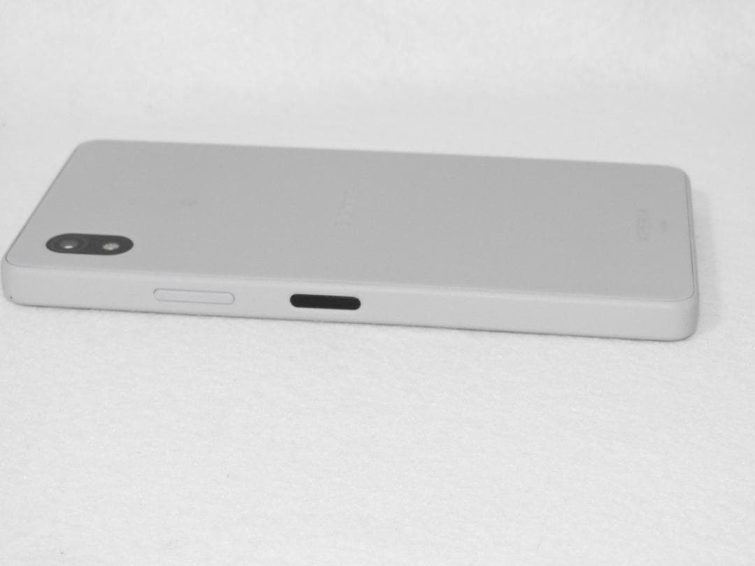 良品 SONY Xperia Ace III SOG08 グレー SIMフリー