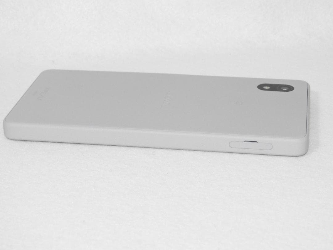 良品 SONY Xperia Ace III SOG08 グレー SIMフリー
