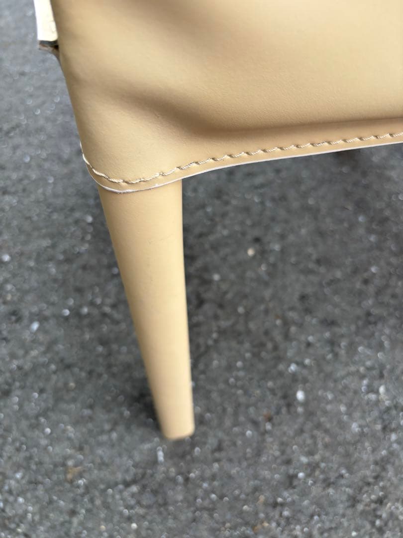 MADEイタリア製／Arper総本革アルペール2脚セット