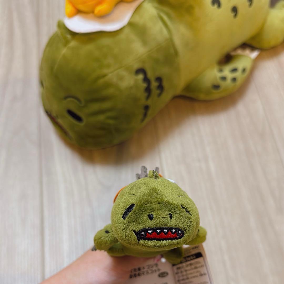 【美品】希少 タグ付き　ゴジラ　ぐでたま　ぬいぐるみ