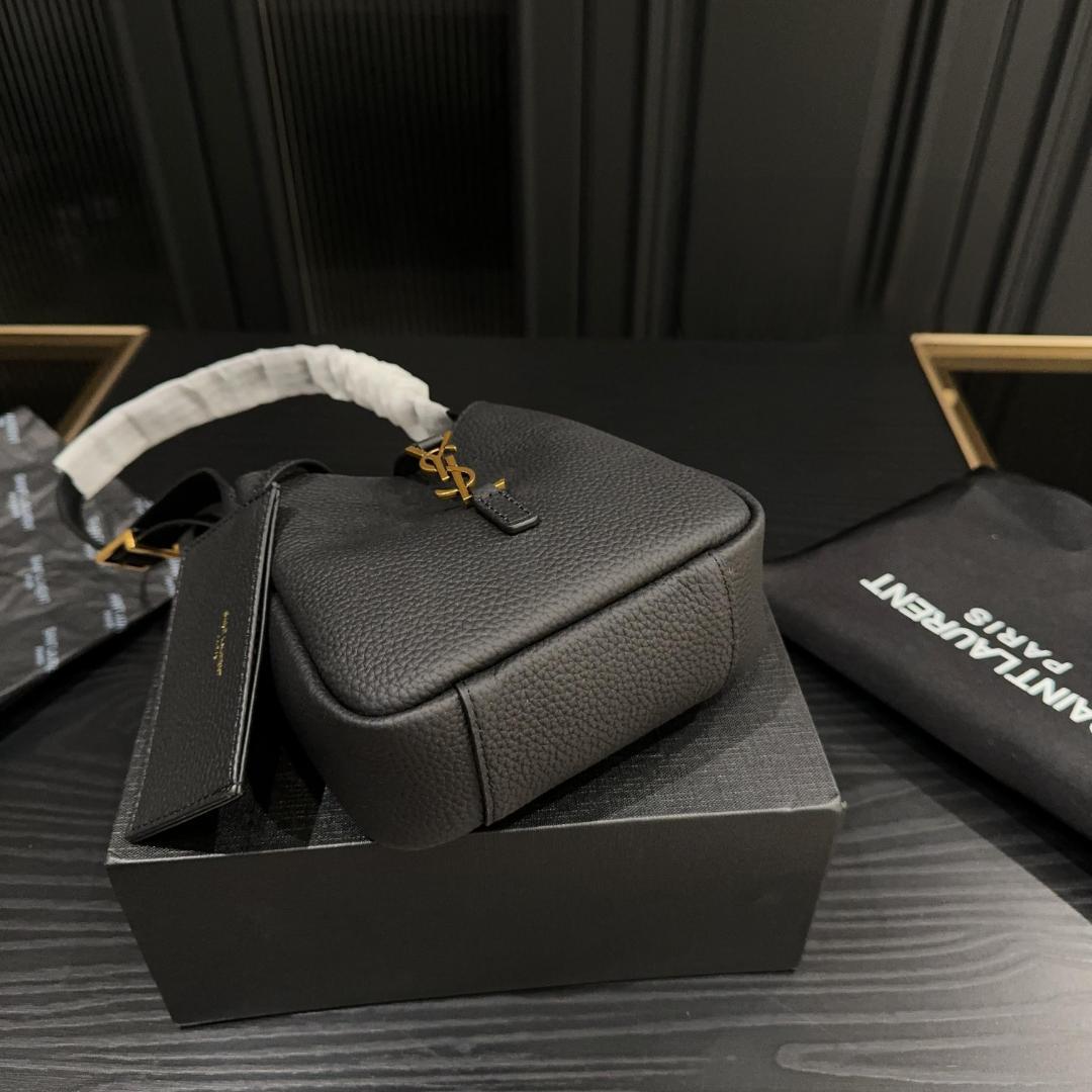 YSL Le 5 à 7 ハンドバッグ ショルダーバッグ カゴバッグ