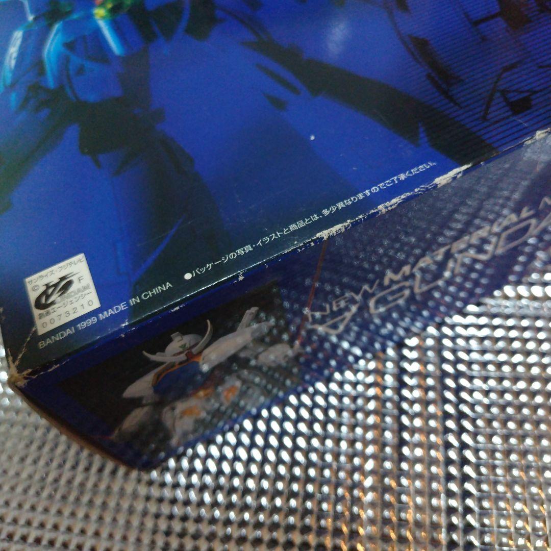 ニューマテリアルモデル　ターンエーガンダム【当時物・中古品】