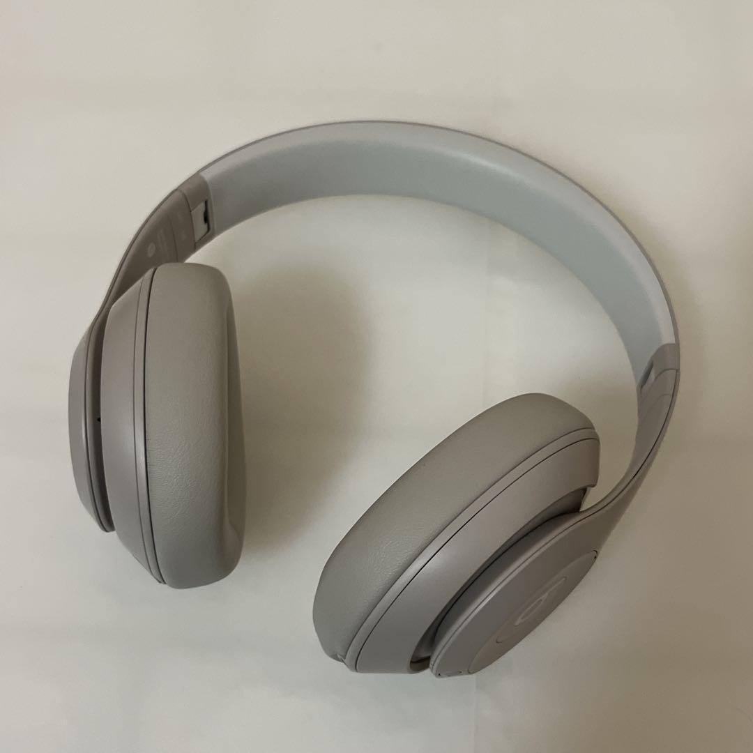 Beats Studio Pro ワイヤレスヘッドホン サンドストーン