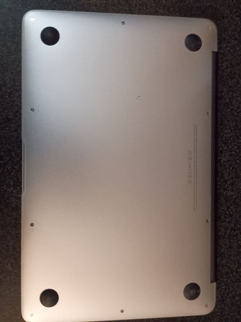 ​MacBook Air (11-inch, Mid 2012)美品送料込み！