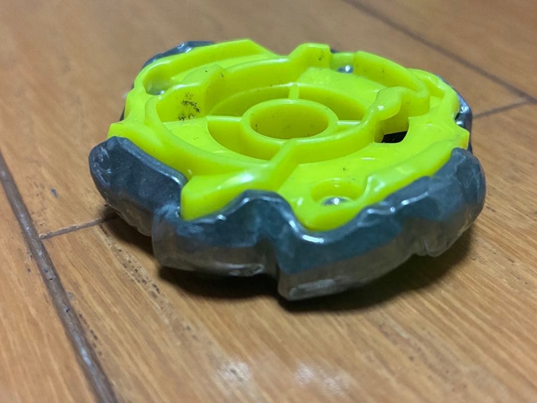 ベイブレードX 中古　オロチクラスタ6-60LF