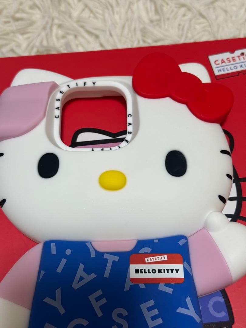 くろみ、美品CASETiFYコラボハローキティiPhone15 pro