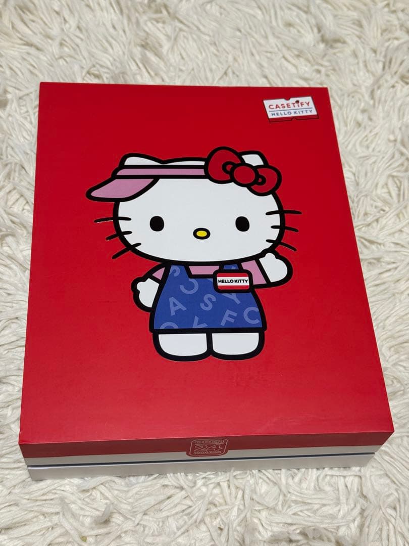 くろみ、美品CASETiFYコラボハローキティiPhone15 pro