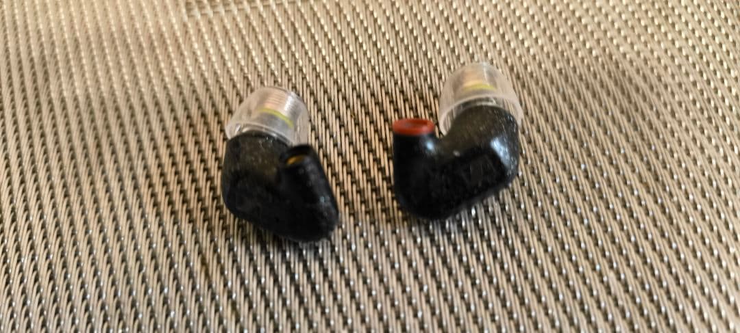 ゼンハイザー 有線イヤホン IE300 とonso バランスケーブルセット