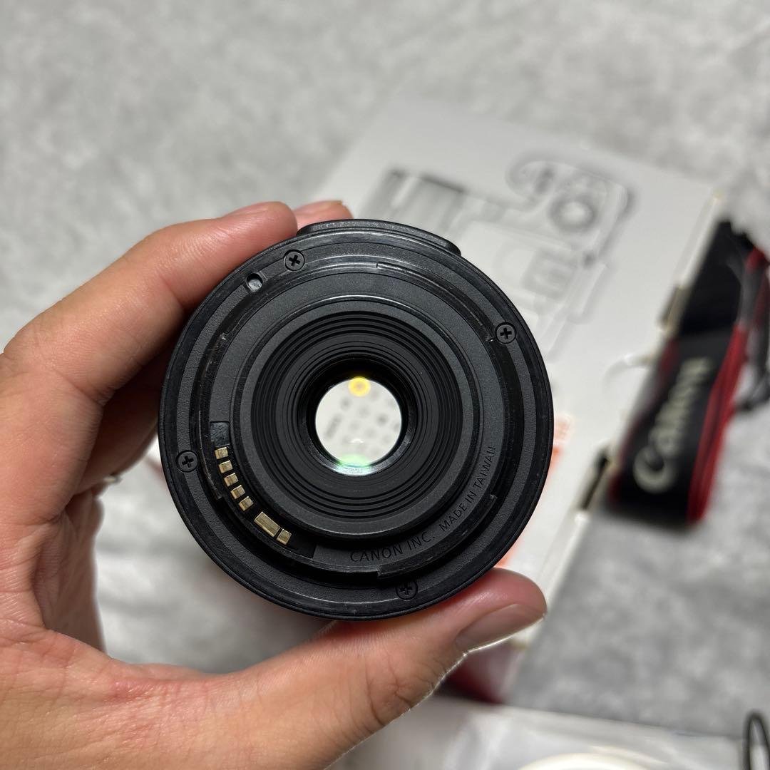 Canon EOS Kiss X50 デジタル一眼レフ(箱付き)(ジャンク扱い)