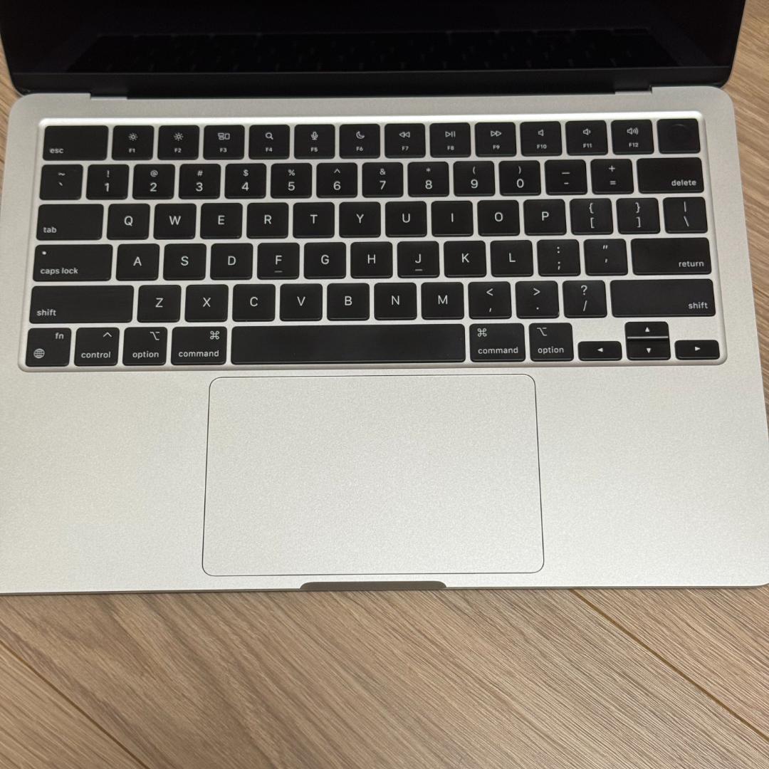 ミ*ト様 ジャンク品 Apple M2 MacBook Air - シルバー U
