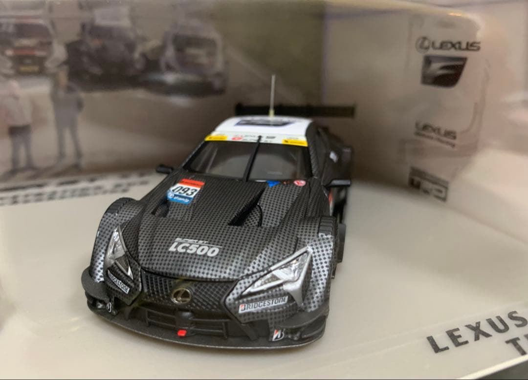 NISSAN GT-R & LEXUS LC500 GT500 DTMデモ走行