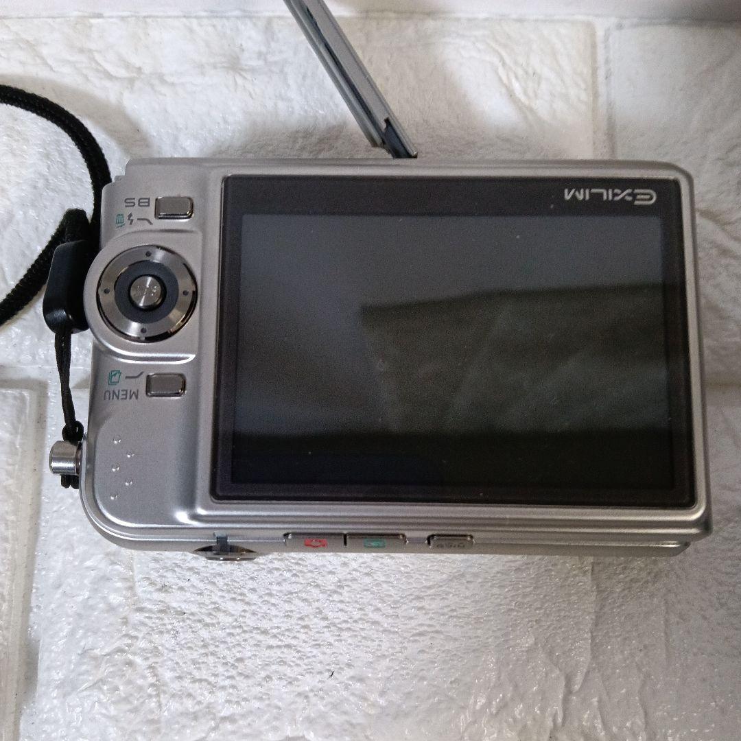 CASIO EX-Z1000 デジタルカメラ 10.1MP動作確認済み　充電器付