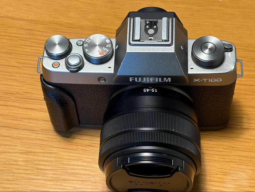 FUJIFILM X-T100 レンズキット　ダークシルバー