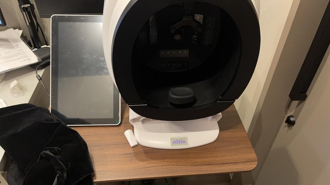 送料込みです。AISIA肌分析　スキンアナライザー　次世代型⭐︎肌診断器、肌診断機