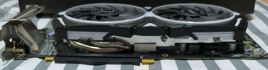 RADEON RX 580 8GB グラボ