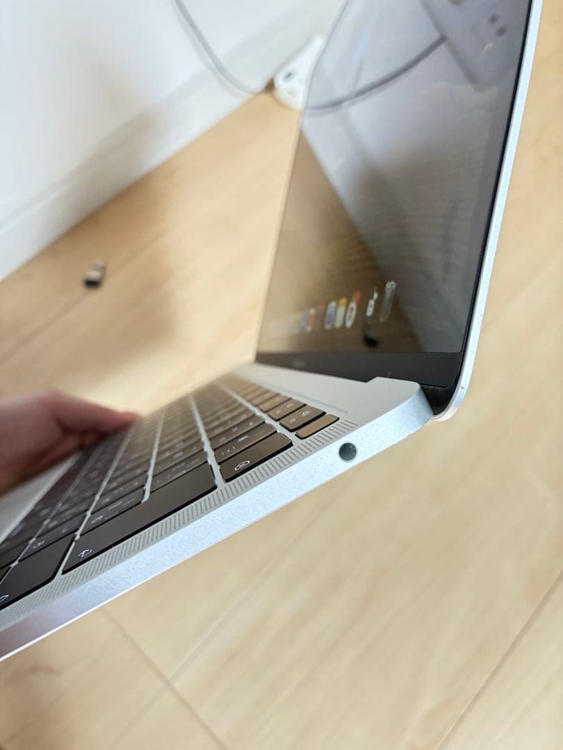 MacBook Air 13.3インチ シルバー