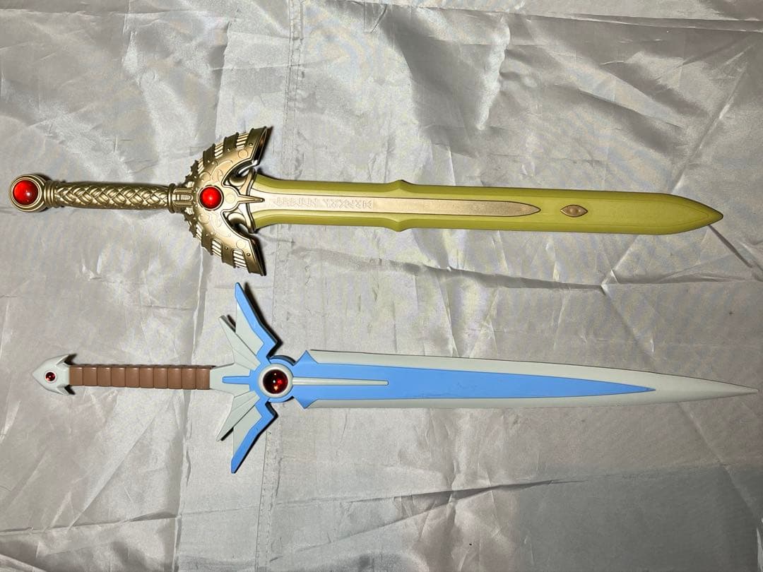 a*6様 【2点セット】35周年ver.ロトの剣 ダイの大冒険 ダイの剣 ドラク